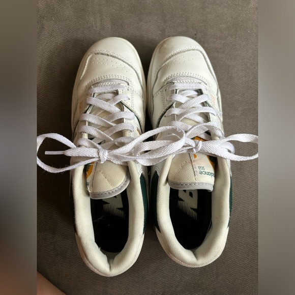 New Balance 550s size 7 in Nightwash Green - Picture 2 of 4